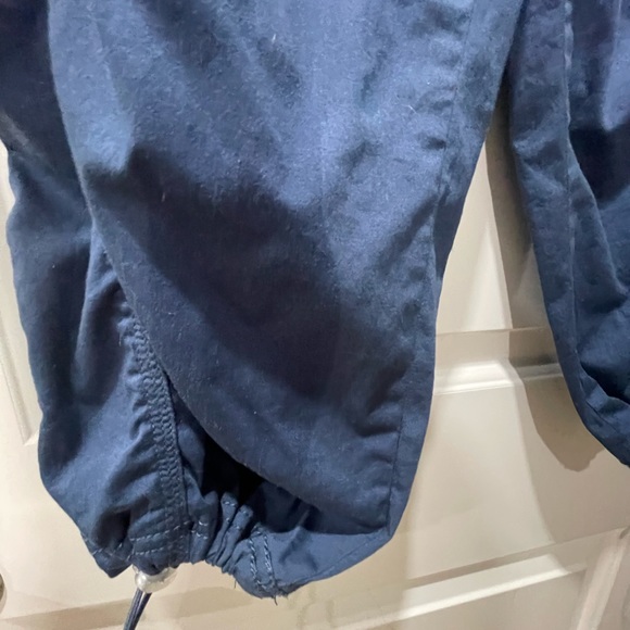 Cute Capri Pants w/Adjustable Bottom Width - New w/Tags ⭐️ - Picture 2 of 3